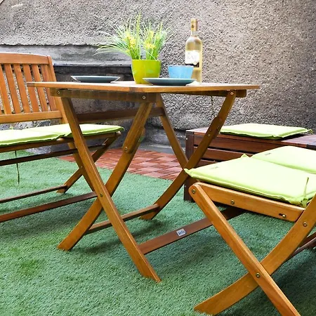 Exclusive Colourful Flat In The Apartment Budapest