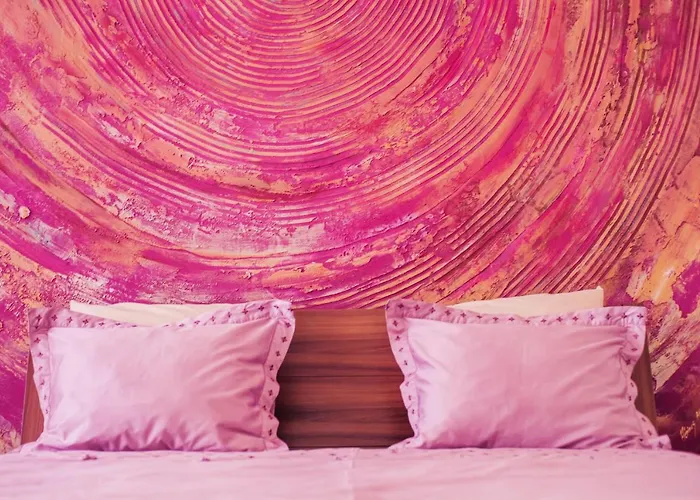 Exclusive Colourful Flat In The Budapest